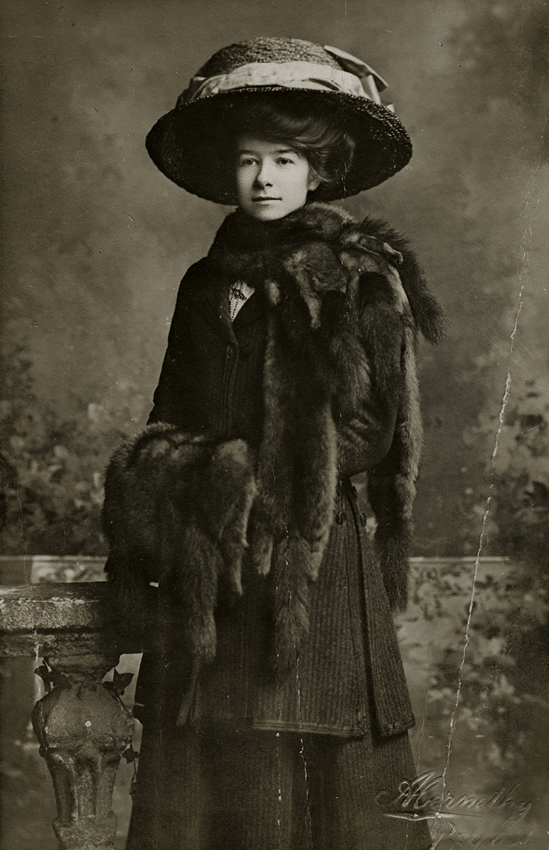 Johnston // County Louth :: Formal portrait from the Johnston collection