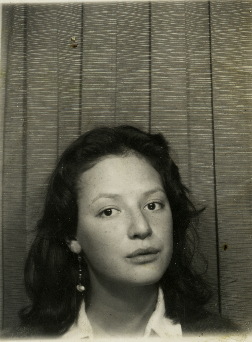 Kiang  //  County Dublin :: Self portrait photo booth