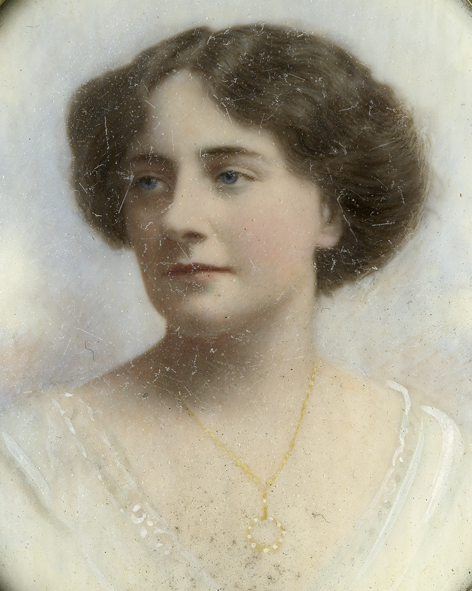 Baker Deely // Dublin :: Elaine McConell, c. 1906